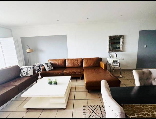 3 BEDROOM APARTMENT FOR SALE IN BLYTHEDALE